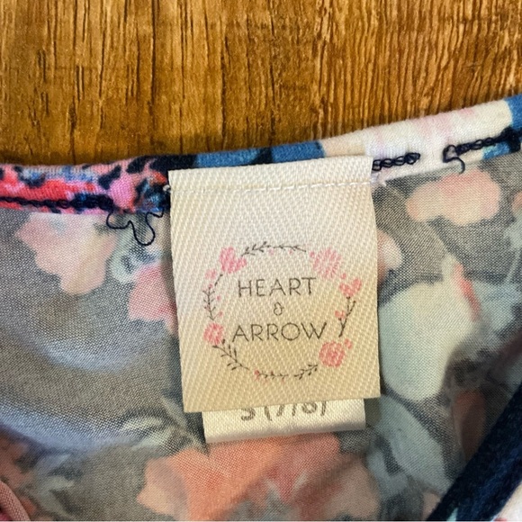 HEART & ARROW Girls Navy Floral Jumper Sleeveless Size 7/8 - Picture 2 of 9